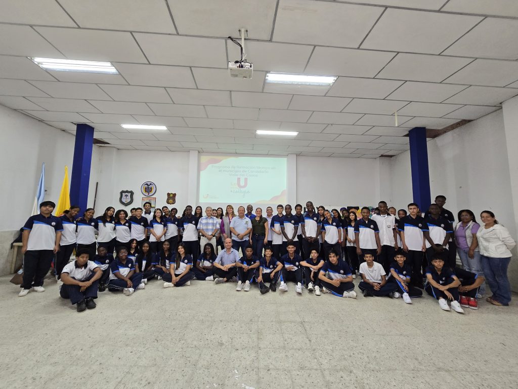 Fundación Mayagüez lanza el programa “La U en tu Colegio” para acercar la educación superior a jóvenes del Valle del Cauca